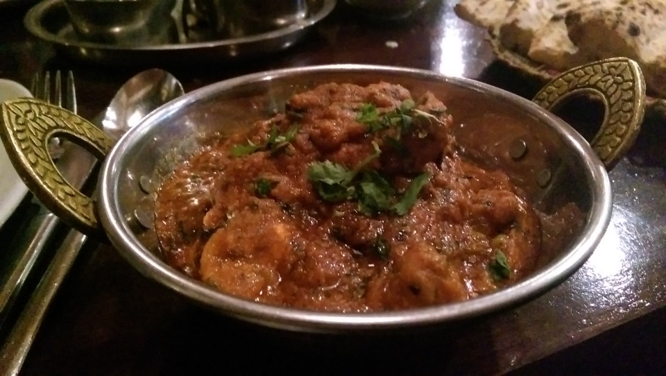 Desi chooza salan