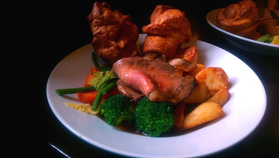 Beef Sunday Roast - The Roundhouse - Nottingham